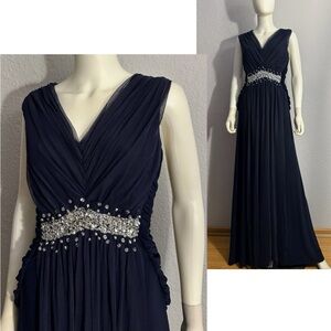 NWT Plus Size Formal A-line Long Dress‎ V-Neck Beaded Stretched in Navy